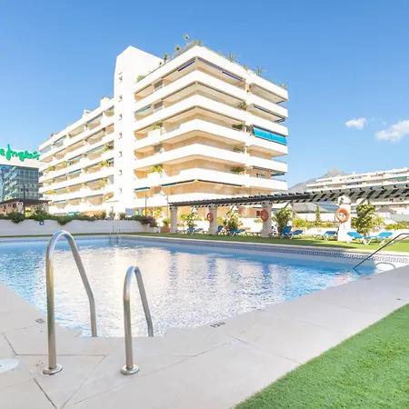 Marina Banus Ll Appartamento