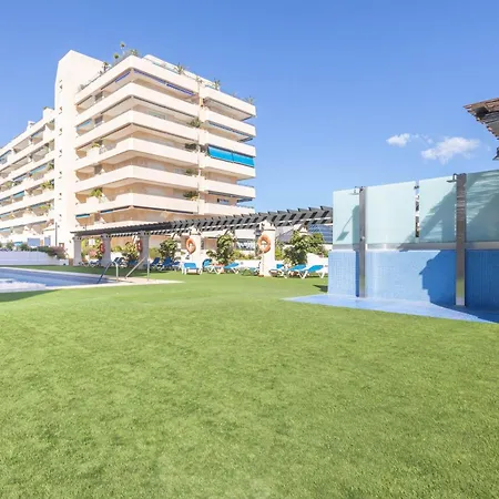 Marina Banus Ll Appartamento *